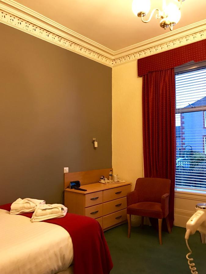 Glenlossie Guest House Dumfries Exterior foto